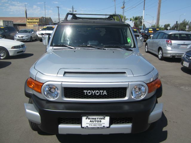 Toyota FJ Cruiser 2007 photo 2