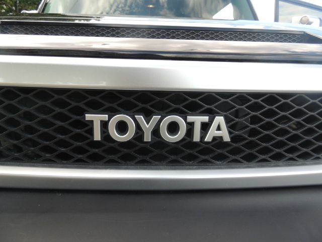 Toyota FJ Cruiser 2007 photo 11