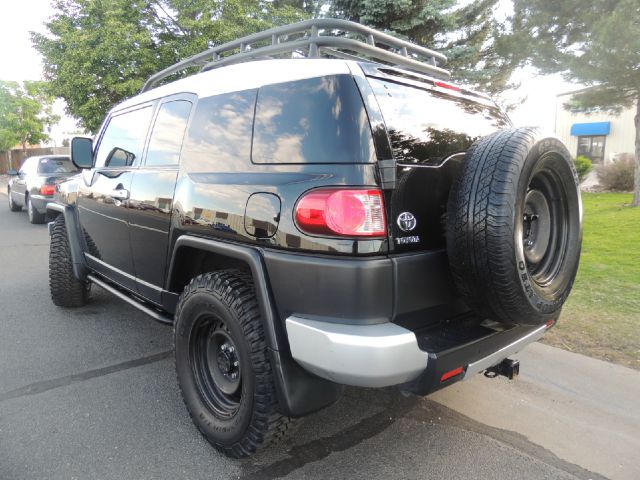 Toyota FJ Cruiser 2007 photo 8