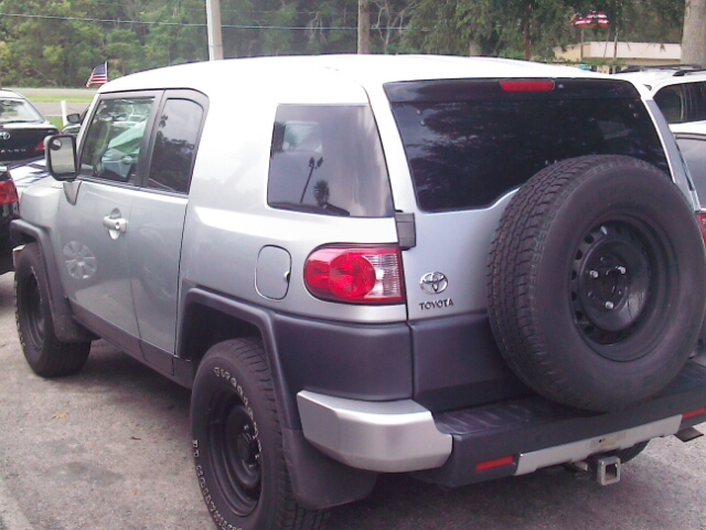 Toyota FJ Cruiser 2007 photo 2