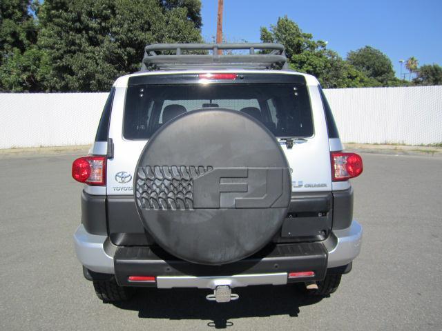 Toyota FJ Cruiser 2007 photo 5