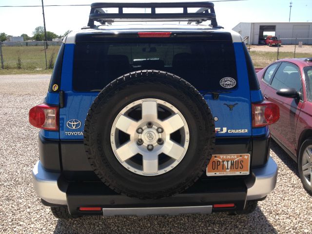 Toyota FJ Cruiser 2007 photo 11