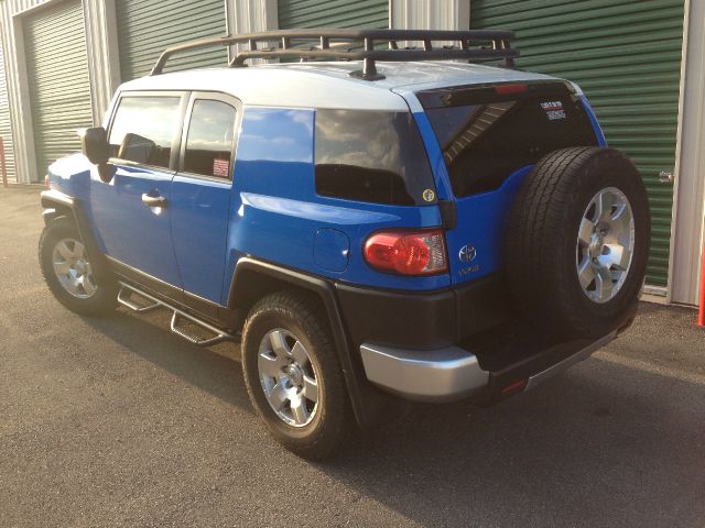 Toyota FJ Cruiser 2007 photo 9