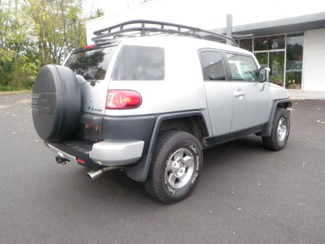 Toyota FJ Cruiser 2008 photo 2