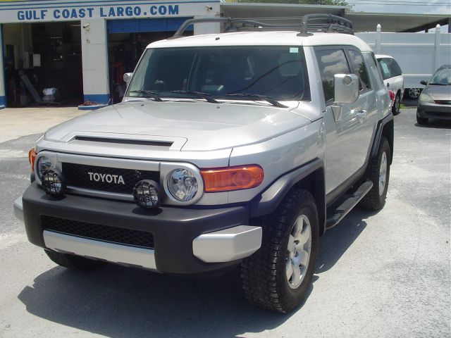 Toyota FJ Cruiser 2008 photo 2