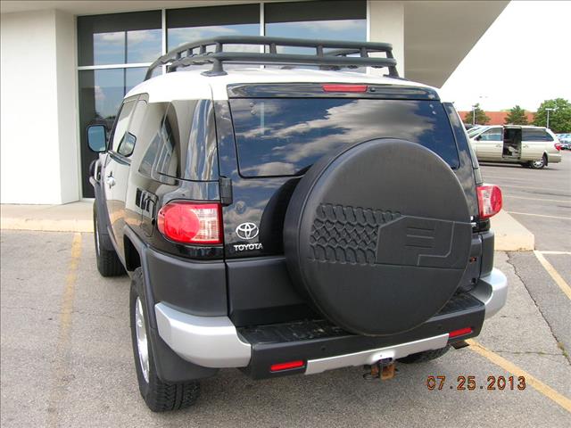 Toyota FJ Cruiser 2008 photo 3