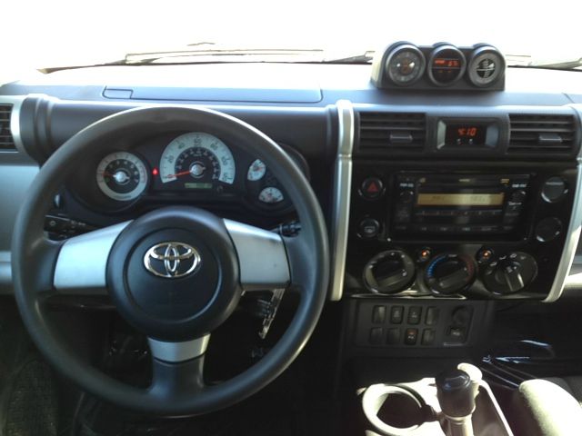 Toyota FJ Cruiser 2008 photo 6