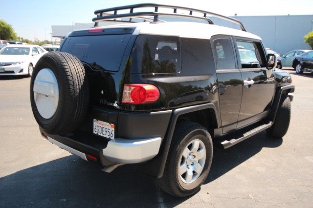 Toyota FJ Cruiser 2009 photo 3