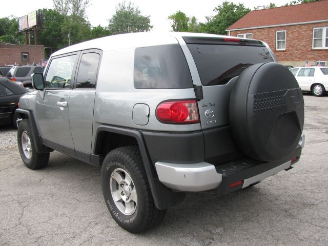 Toyota FJ Cruiser 2010 photo 5