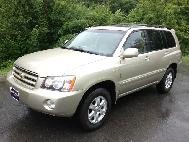 Toyota Highlander 2001 photo 3