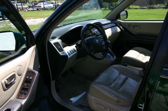 Toyota Highlander 2001 photo 3