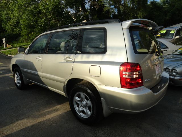 Toyota Highlander 2001 photo 2