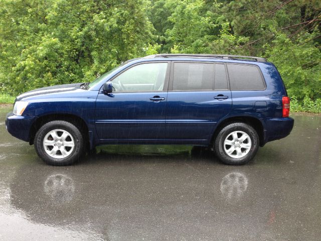 Toyota Highlander 2001 photo 1