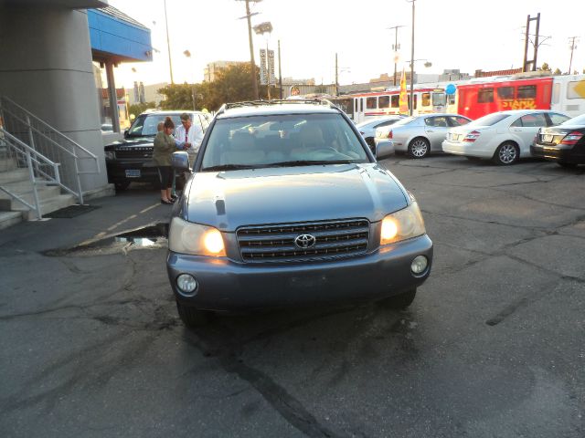 Toyota Highlander 2002 photo 1