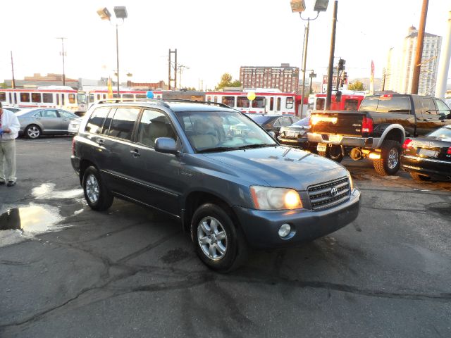 Toyota Highlander 2002 photo 3