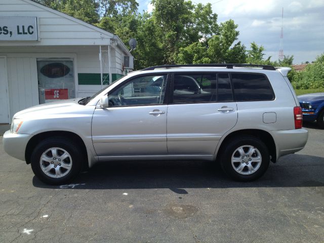 Toyota Highlander 2002 photo 17