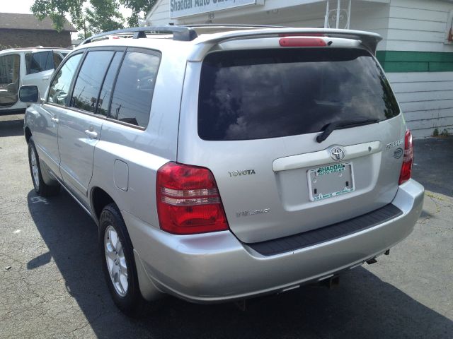 Toyota Highlander 2002 photo 18