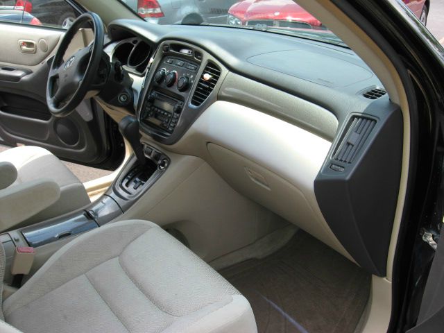 Toyota Highlander 2002 photo 1