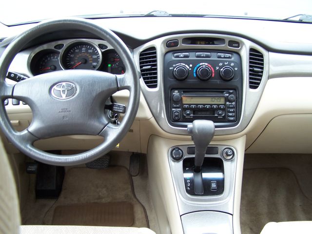 Toyota Highlander 2002 photo 4
