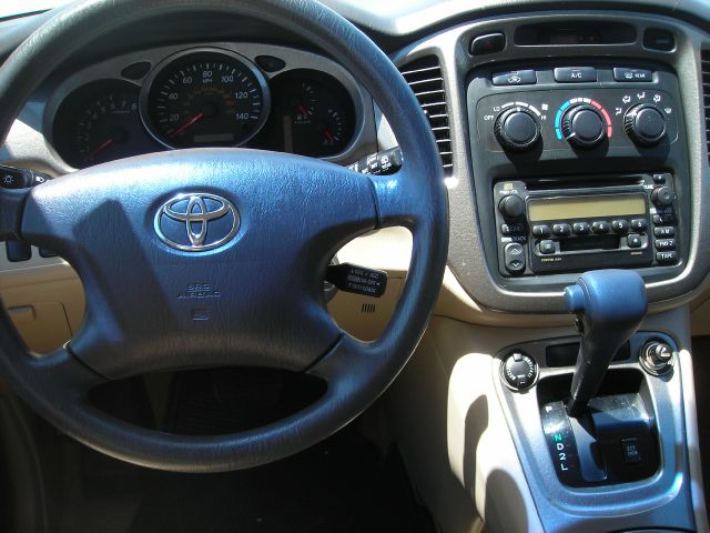 Toyota Highlander 2002 photo 2