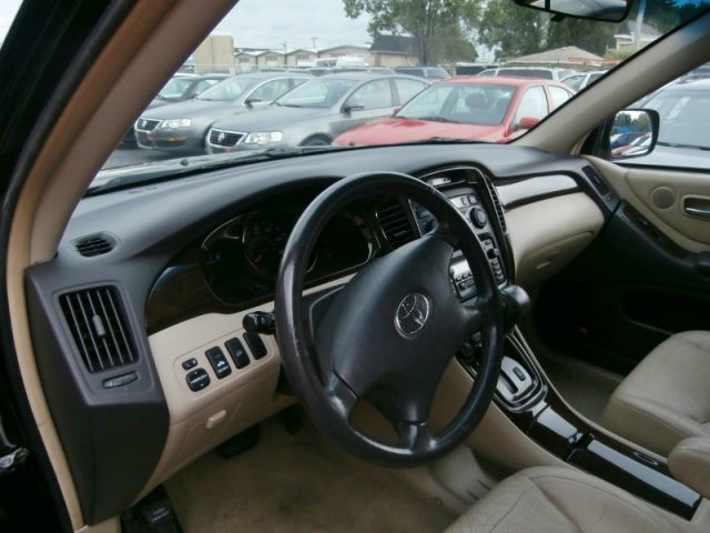 Toyota Highlander 2002 photo 1