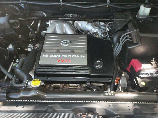 Toyota Highlander 2002 photo 1