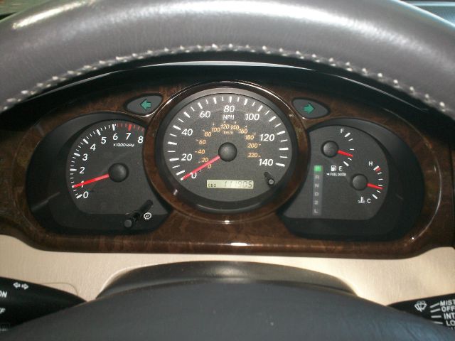 Toyota Highlander 2002 photo 12