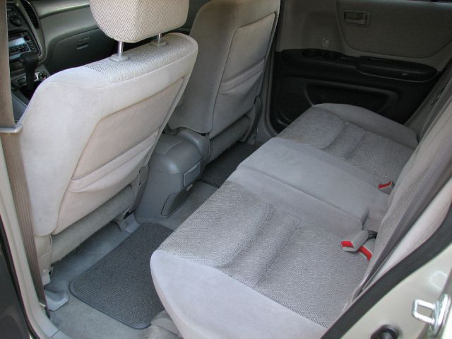 Toyota Highlander 2002 photo 1