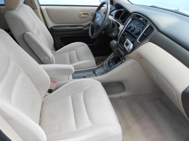 Toyota Highlander 2002 photo 2