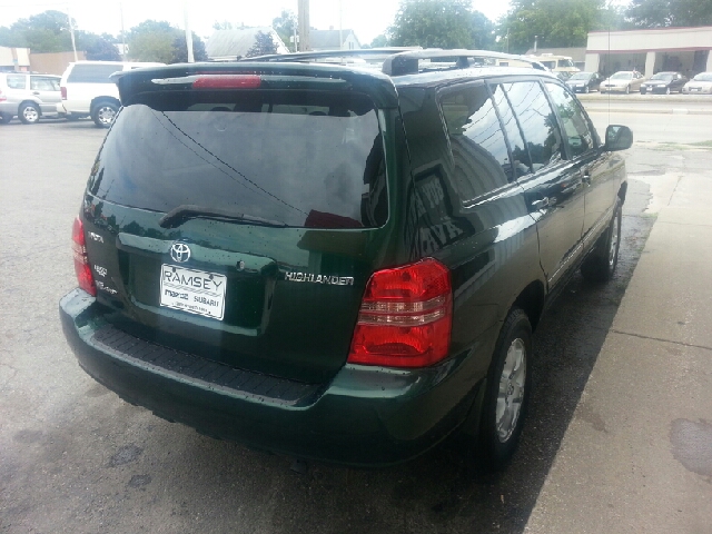 Toyota Highlander 2002 photo 3