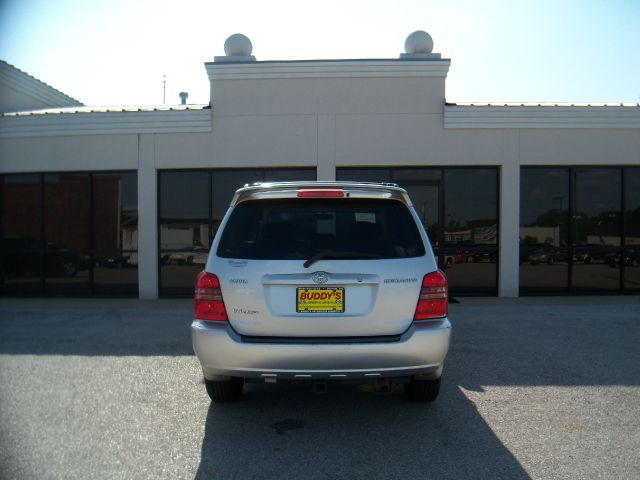 Toyota Highlander 2002 photo 1