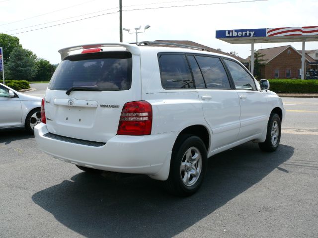 Toyota Highlander 2002 photo 3