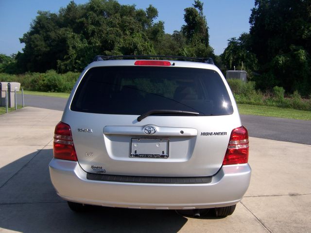 Toyota Highlander 2003 photo 1