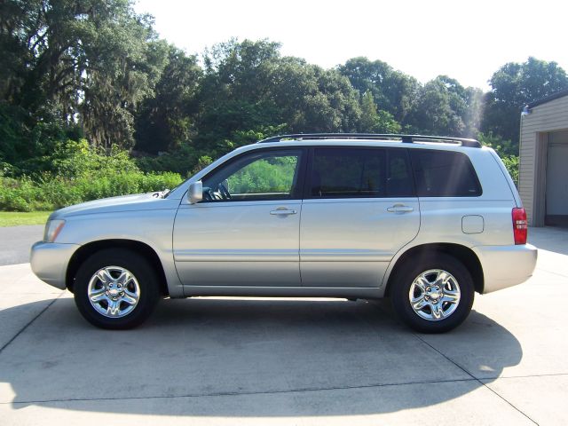 Toyota Highlander 2003 photo 3