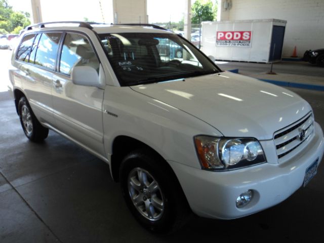 Toyota Highlander 2003 photo 2