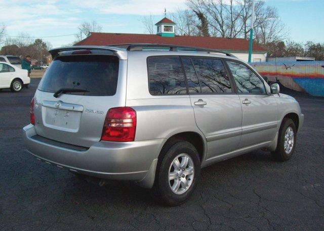 Toyota Highlander 2003 photo 2