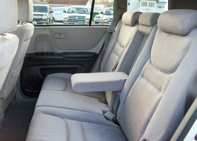 Toyota Highlander 2003 photo 4