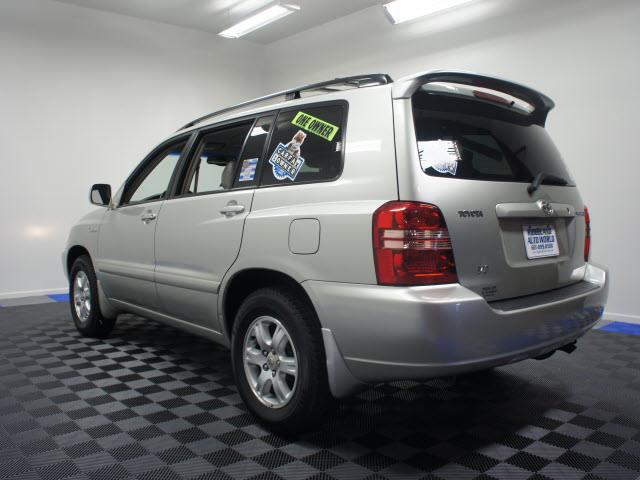 Toyota Highlander 2003 photo 3