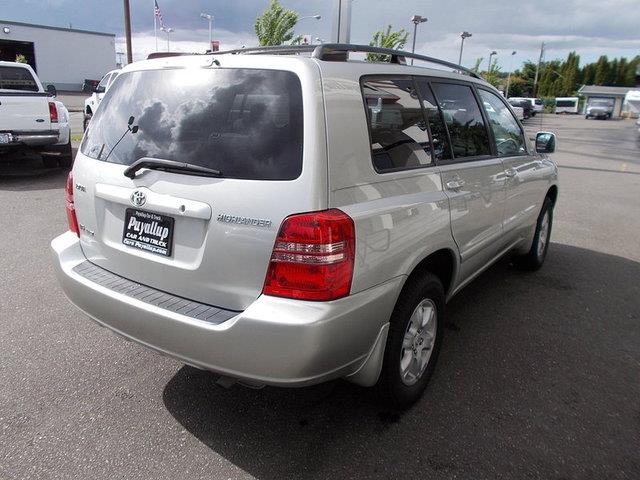 Toyota Highlander 2003 photo 16