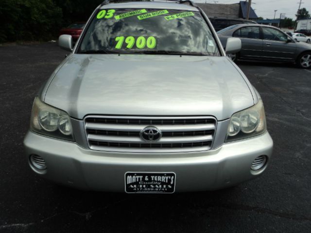 Toyota Highlander 2003 photo 2