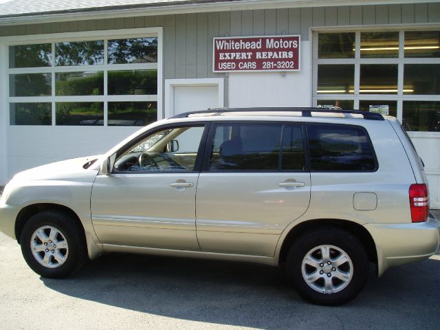 Toyota Highlander 2003 photo 3