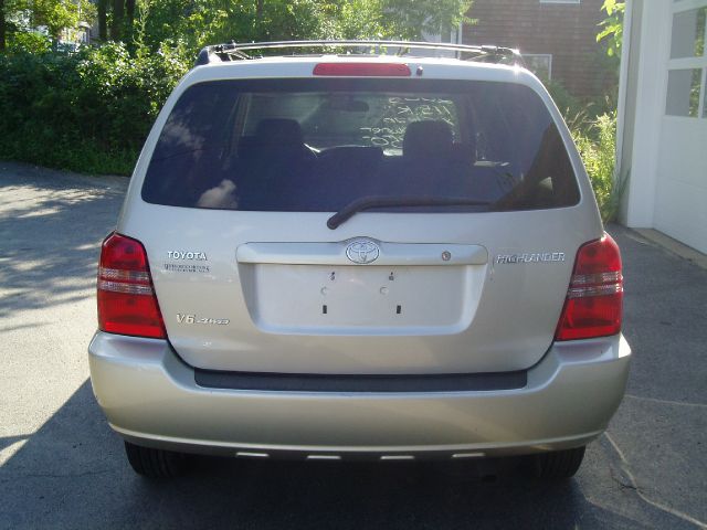 Toyota Highlander 2003 photo 4