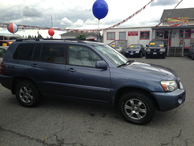 Toyota Highlander 2004 photo 1