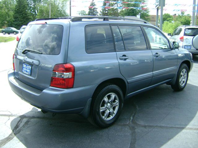 Toyota Highlander 2004 photo 3