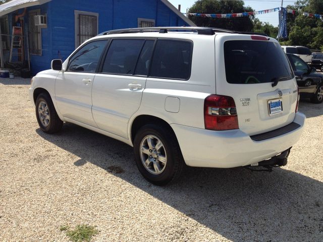 Toyota Highlander 2004 photo 4