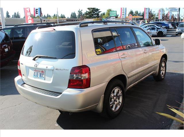 Toyota Highlander 2004 photo 1