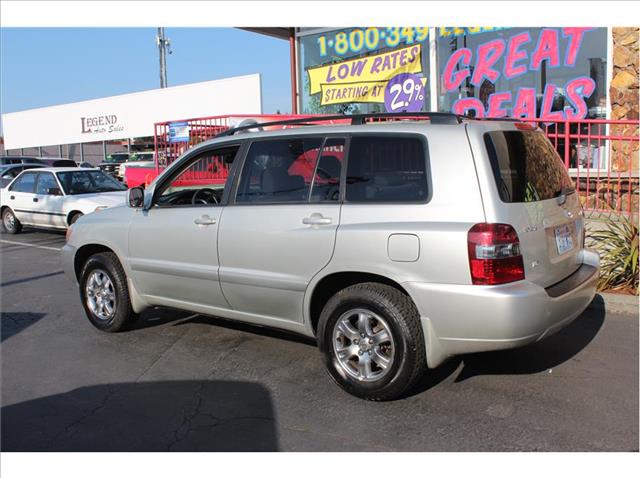 Toyota Highlander 2004 photo 2