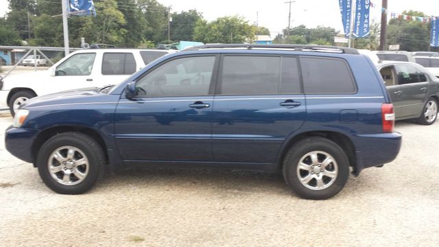 Toyota Highlander 2004 photo 0