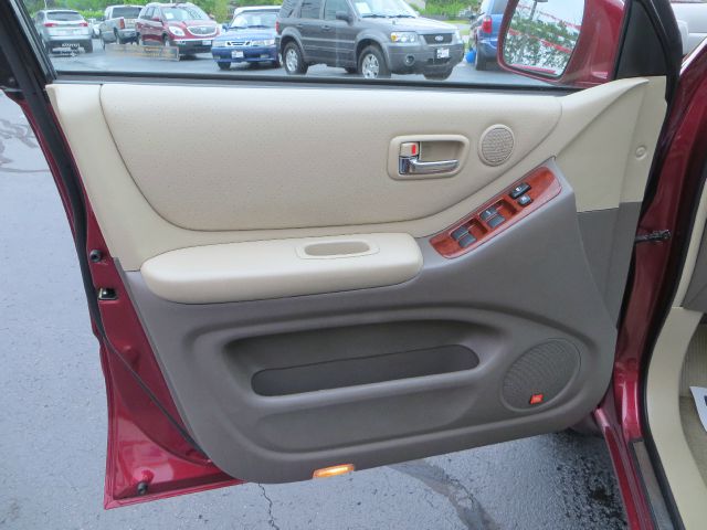 Toyota Highlander 2004 photo 11