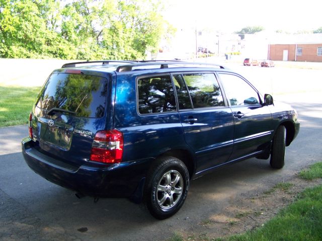 Toyota Highlander 2004 photo 21